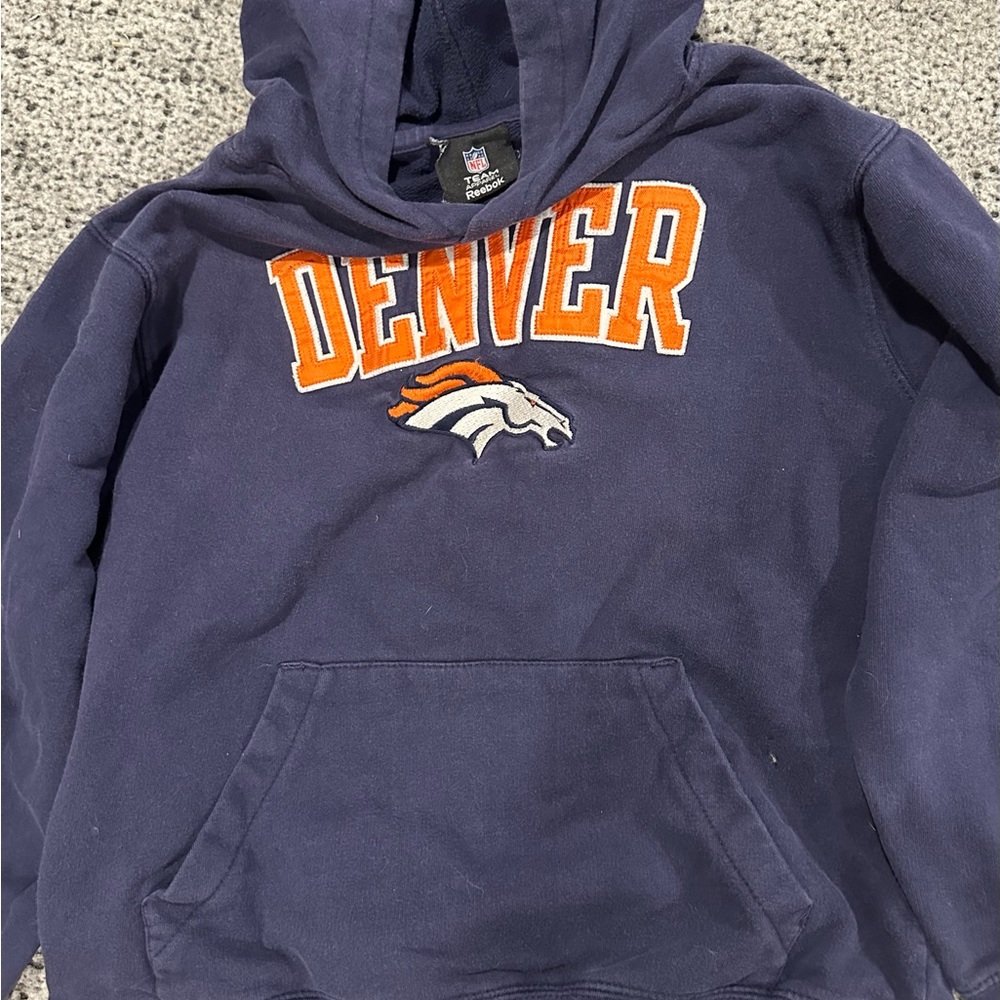 Reebok Denver Broncos pullover hoodie sz M 10/12